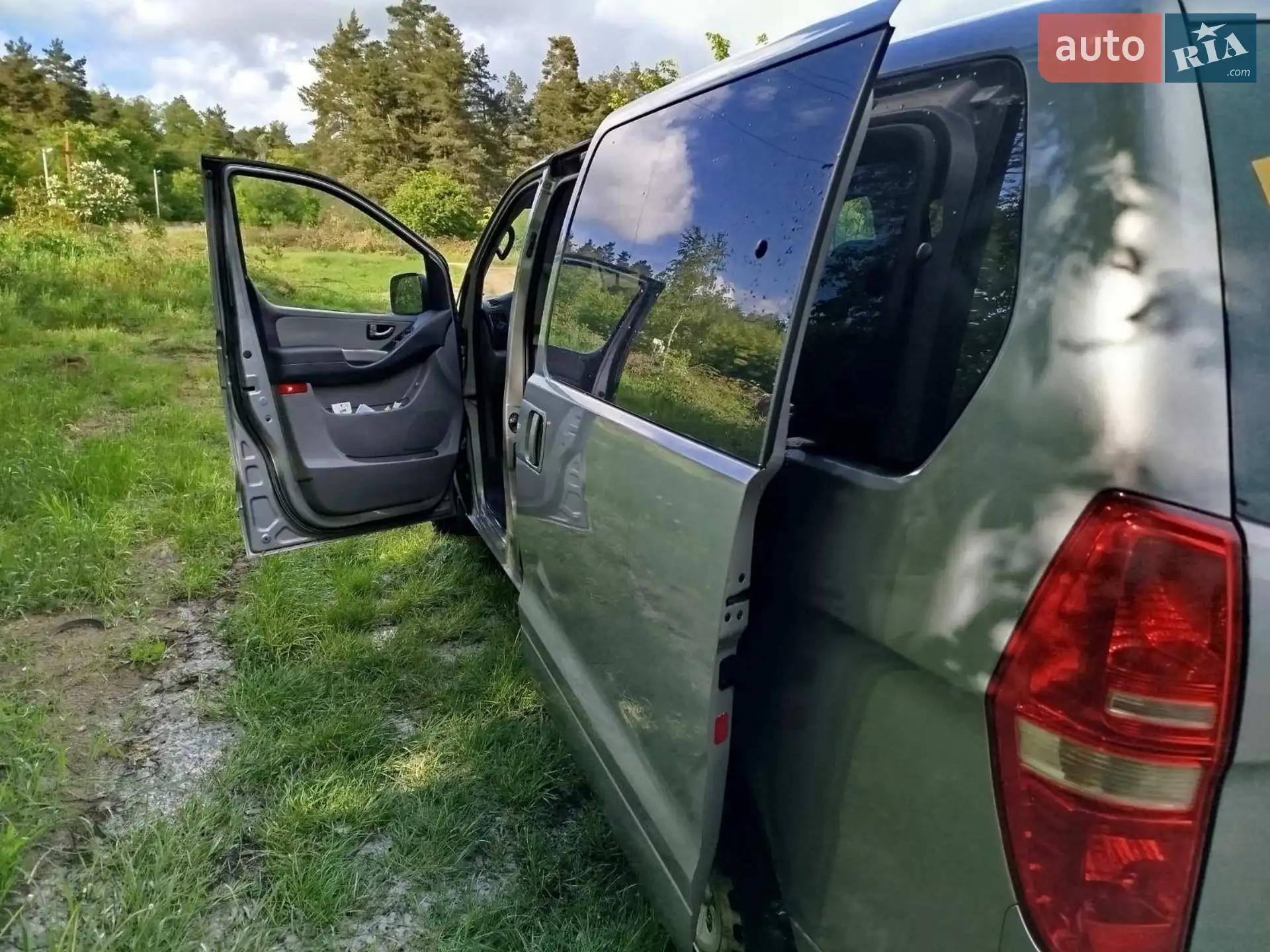 2011 Hyundai Starex (H-1) - мініатюра 16
