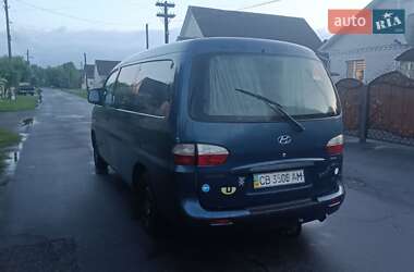Минивэн Hyundai H-1 2005 в 