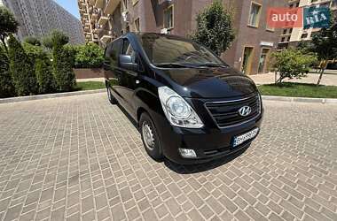 Грузовой фургон Hyundai H-1 2009 в 