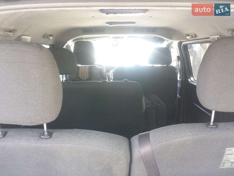 Минивэн Hyundai H-1 2003 в Одессе фото 2 Минивэн Hyundai H-1 2003 в Одессе