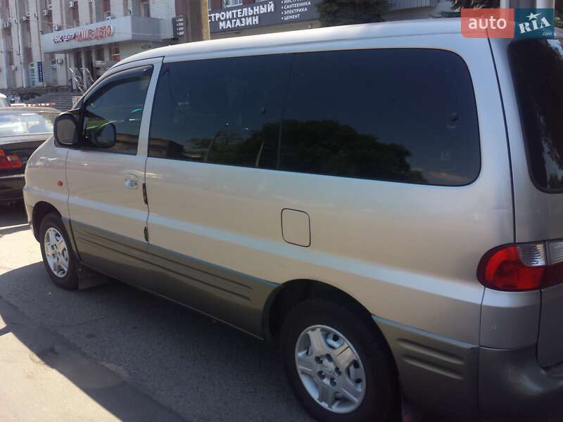 Минивэн Hyundai H-1 2003 в Одессе фото 3 Минивэн Hyundai H-1 2003 в Одессе