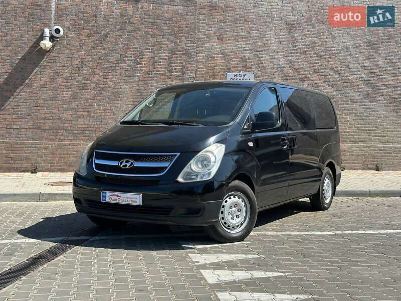 Мінівен Hyundai H-1 2011 в Одесі