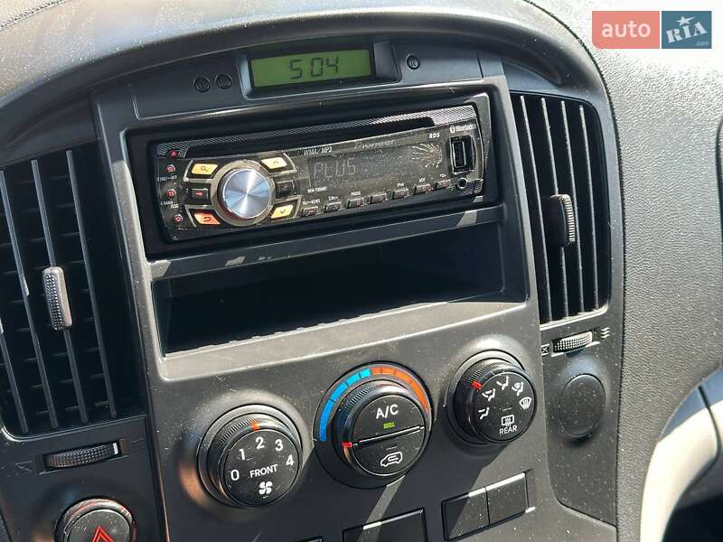 Мінівен Hyundai H-1 2011 в Одесі