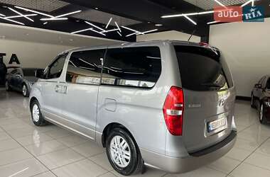 Мінівен Hyundai H-1 2016 в 
