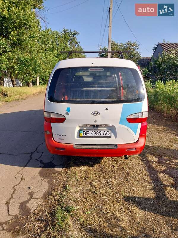 Мінівен Hyundai H-1 2005 в Коблевому