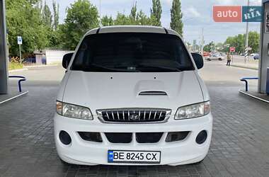 Минивэн Hyundai H-1 2007 в 