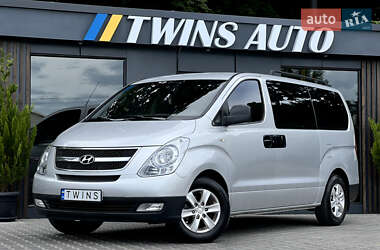 Минивэн Hyundai H-1 2008 в 