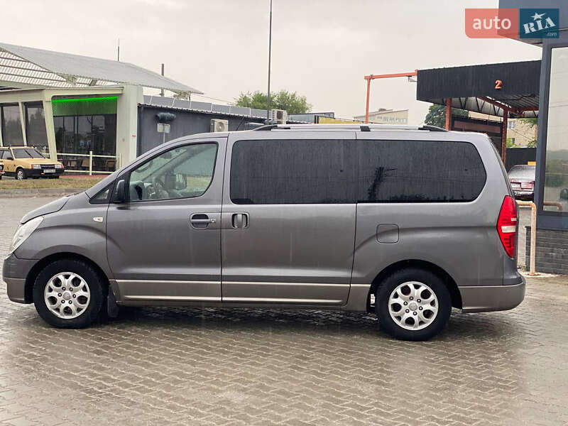 Минивэн Hyundai H-1 2010 в Василькове