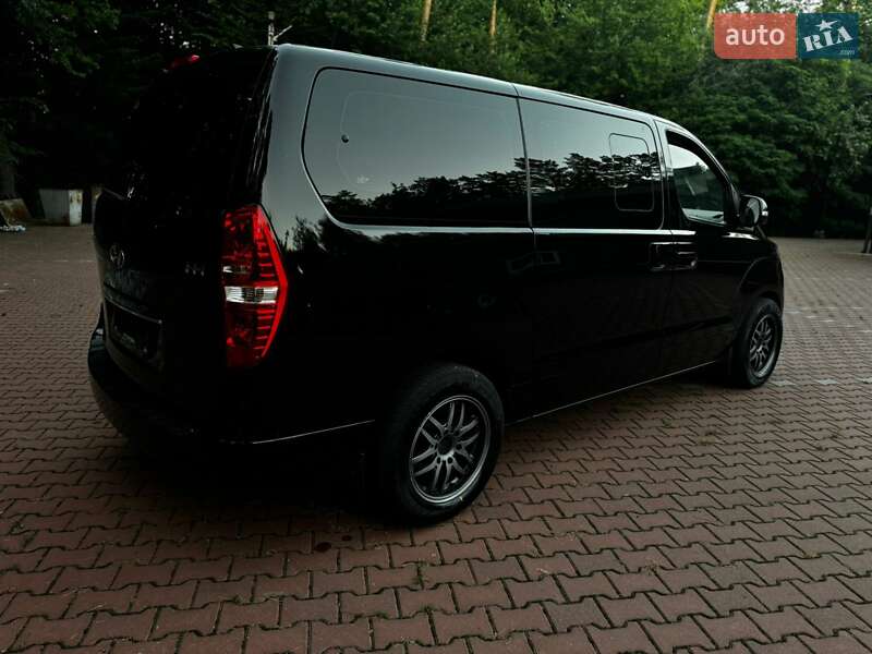 Минивэн Hyundai H-1 2019 в Виннице