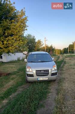 Грузовой фургон Hyundai H-1 2006 в 