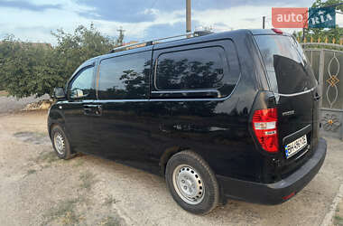 Грузовой фургон Hyundai H-1 2008 в 