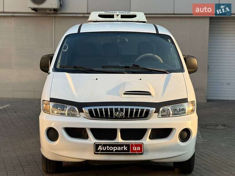 Грузовой фургон Hyundai H-1 2004 в Одессе