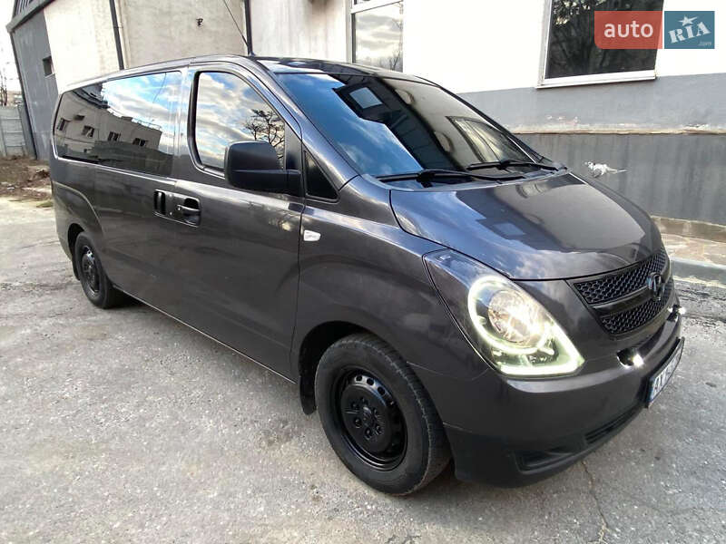 Минивэн Hyundai H-1 2008 в Харькове