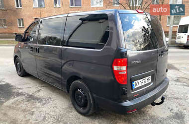 Минивэн Hyundai H-1 2008 в 