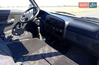 Грузовой фургон Hyundai H-1 1998 в 