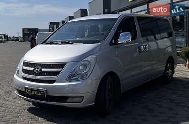 Минивэн Hyundai H-1 2008 в 