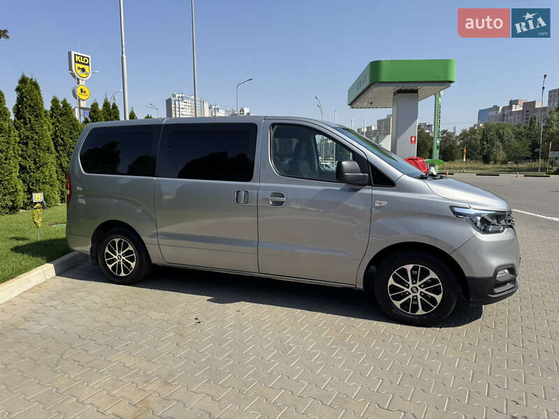 Минивэн Hyundai H-1 2020 в Киеве фото 8 Минивэн Hyundai H-1 2020 в Киеве