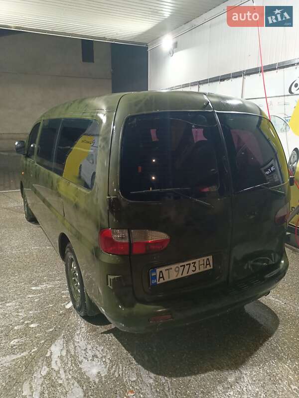 Минивэн Hyundai H-1 2001 в Ивано-Франковске фото 7 Минивэн Hyundai H-1 2001 в Ивано-Франковске
