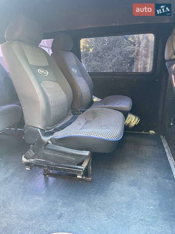 Минивэн Hyundai H-1 2000 в Подольске фото 9 Минивэн Hyundai H-1 2000 в Подольске