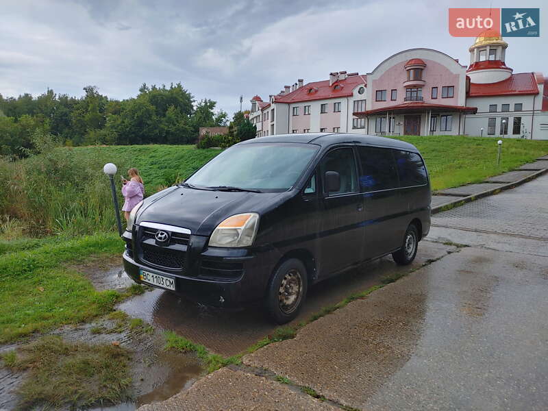 Минивэн Hyundai H-1 2005 в Львове