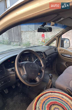 Вантажний фургон Hyundai H-1 2004 в 