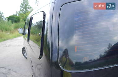 Минивэн Hyundai H-1 2005 в 
