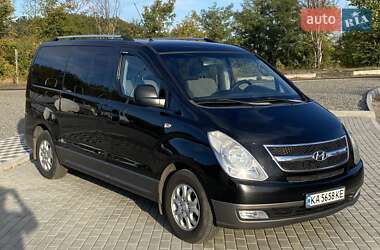 Минивэн Hyundai H-1 2008 в 