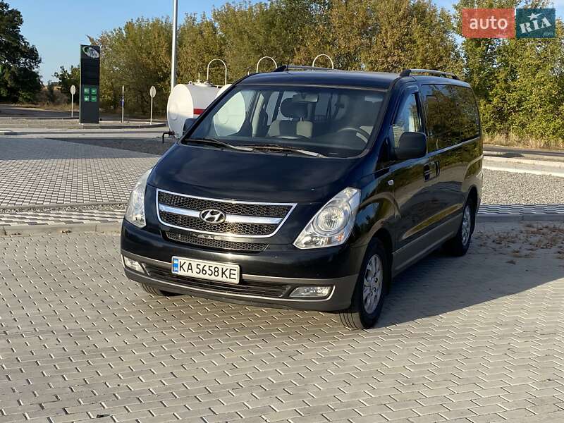 Минивэн Hyundai H-1 2008 в Звенигородке