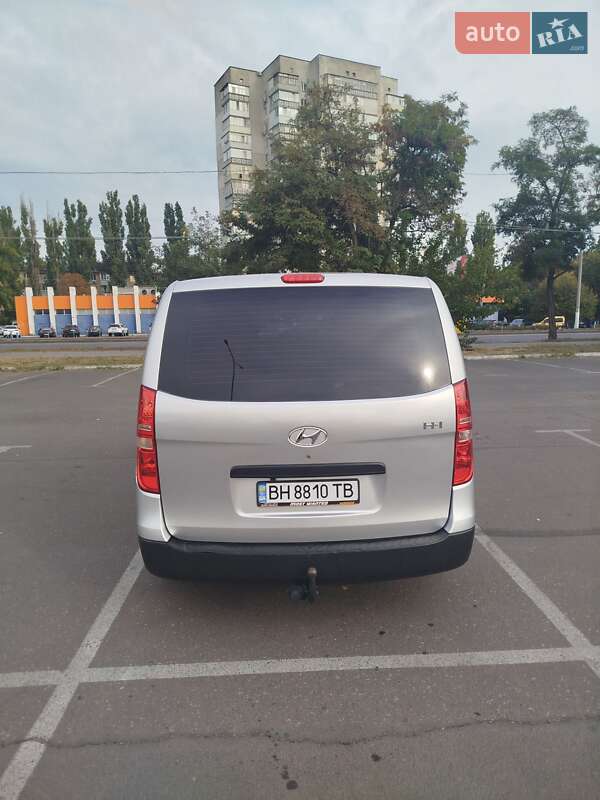 Минивэн Hyundai H-1 2008 в Одессе