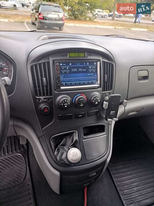 Минивэн Hyundai H-1 2008 в Одессе