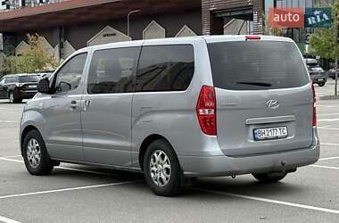 Мінівен Hyundai H-1 2019 в 