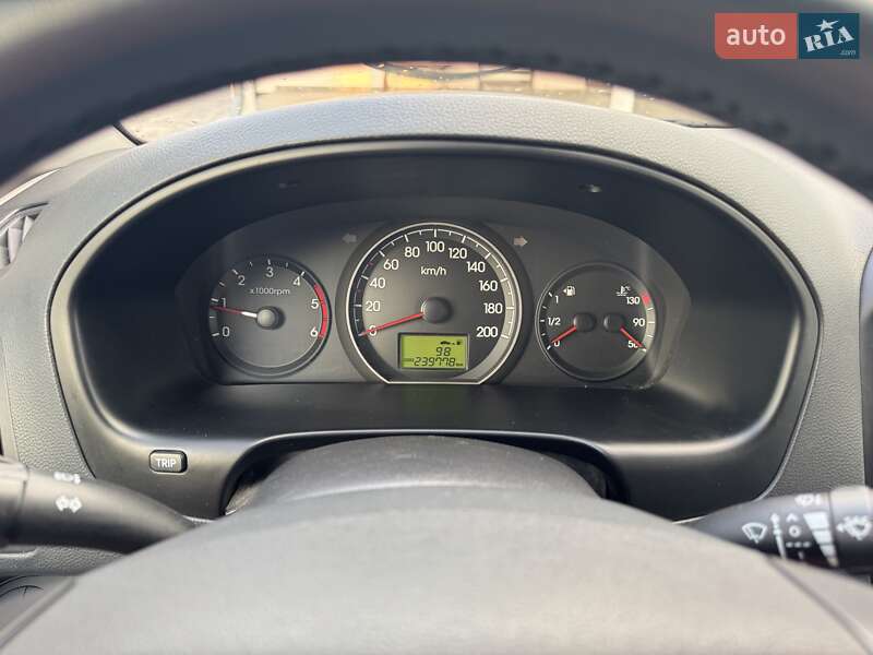 Мінівен Hyundai H-1 2011 в Ковелі
