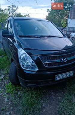 Минивэн Hyundai H-1 2008 в 