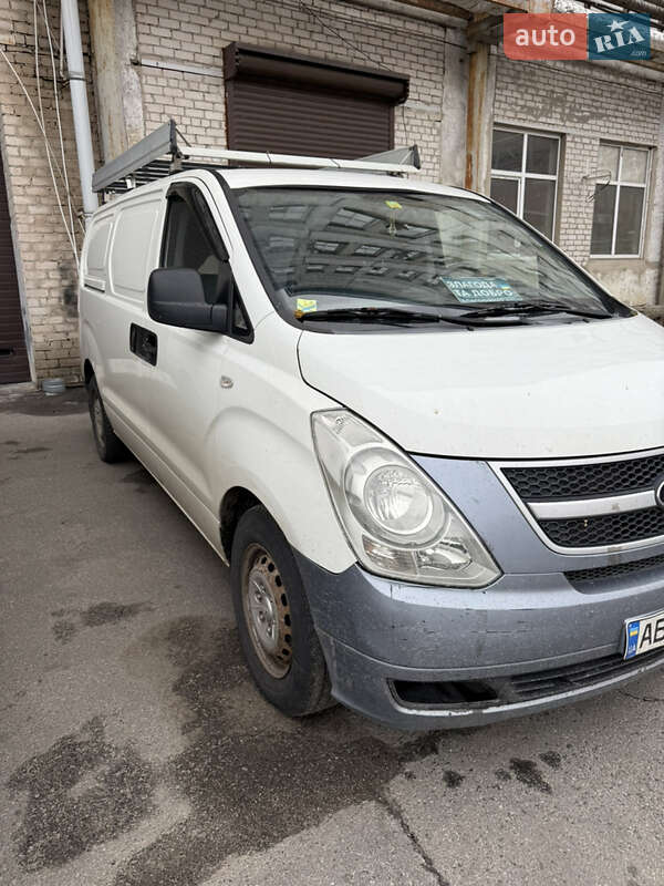 Вантажний фургон Hyundai H-1 2010 в Харкові фото 10 Вантажний фургон Hyundai H-1 2010 в Харкові