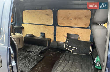 Вантажний фургон Hyundai H-1 2006 в 