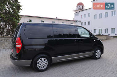 Мінівен Hyundai H-1 2016 в 