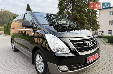 Мінівен Hyundai H-1 2016 в 