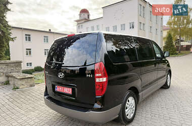 Мінівен Hyundai H-1 2016 в 