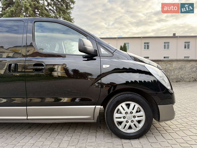 Мінівен Hyundai H-1 2016 в Тернополі