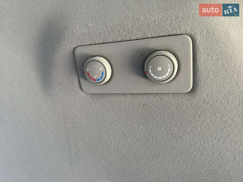 Минивэн Hyundai H-1 2012 в Хмельницком фото 15 Минивэн Hyundai H-1 2012 в Хмельницком