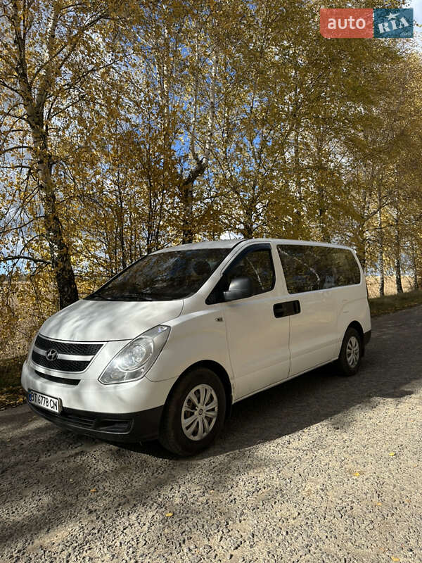 Мінівен Hyundai H-1 2008 в Бару фото 5 Мінівен Hyundai H-1 2008 в Бару