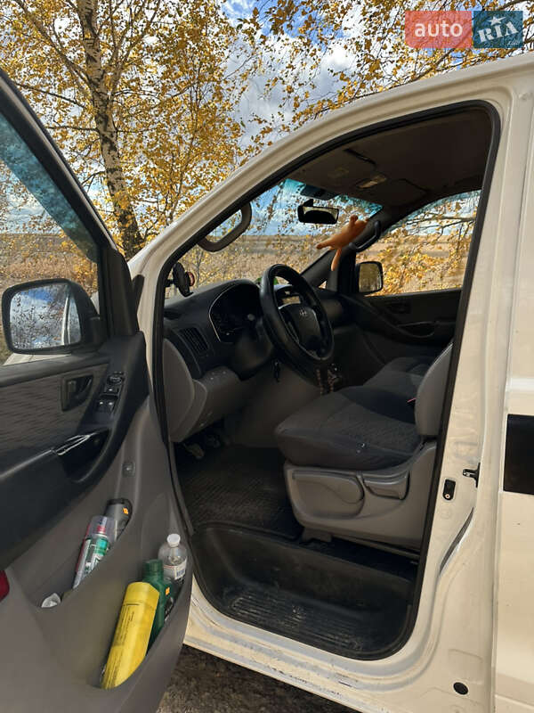 Мінівен Hyundai H-1 2008 в Бару фото 19 Мінівен Hyundai H-1 2008 в Бару
