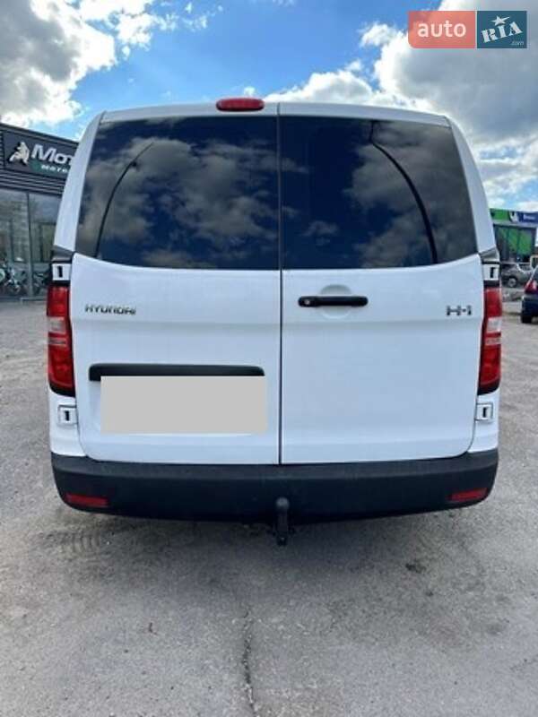 Мінівен Hyundai H-1 2008 в Запоріжжі фото 4 Мінівен Hyundai H-1 2008 в Запоріжжі