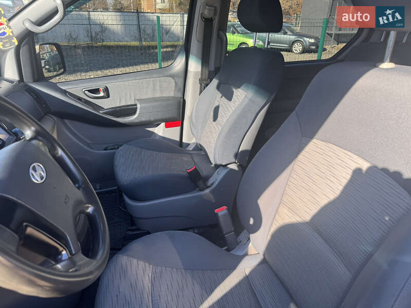 Минивэн Hyundai H-1 2013 в Полтаве фото 9 Минивэн Hyundai H-1 2013 в Полтаве