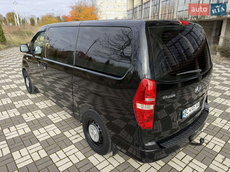 Мінівен Hyundai H-1 2011 в Львові фото 16 Мінівен Hyundai H-1 2011 в Львові