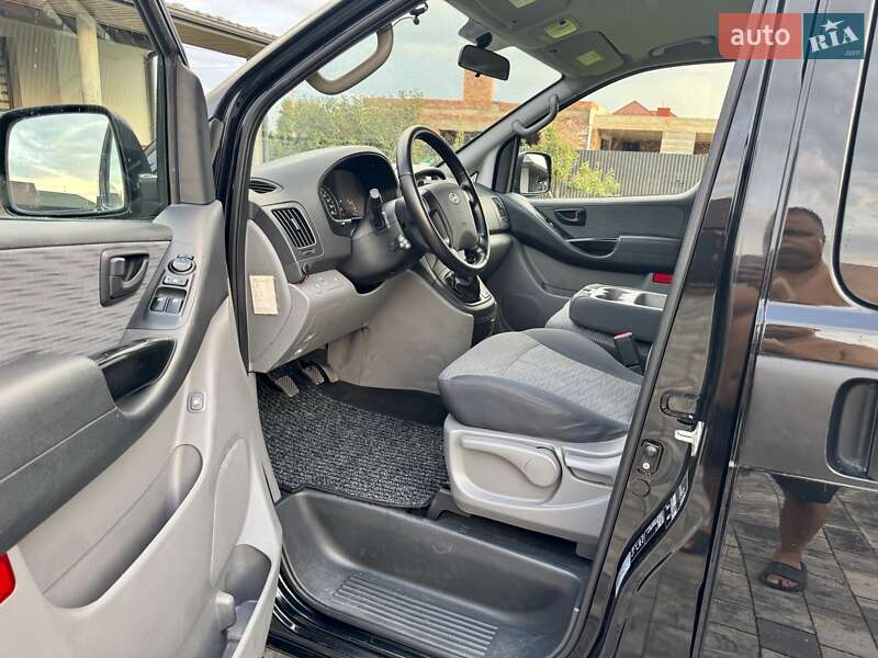 Минивэн Hyundai H-1 2011 в Ковеле