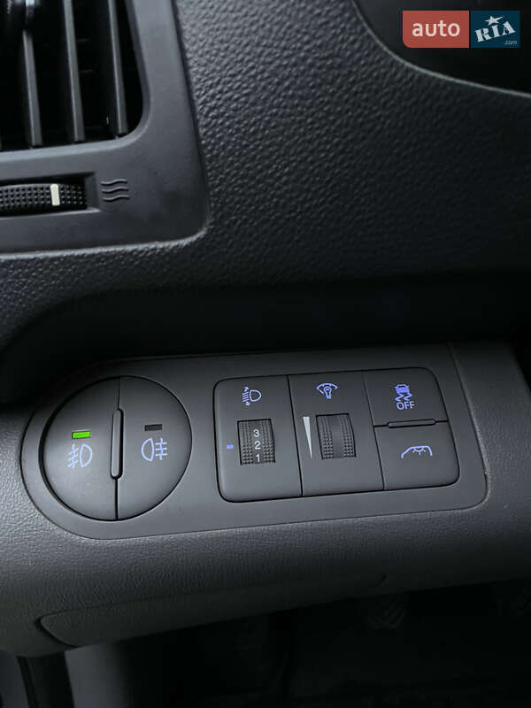 Минивэн Hyundai H-1 2016 в Одессе фото 11 Минивэн Hyundai H-1 2016 в Одессе