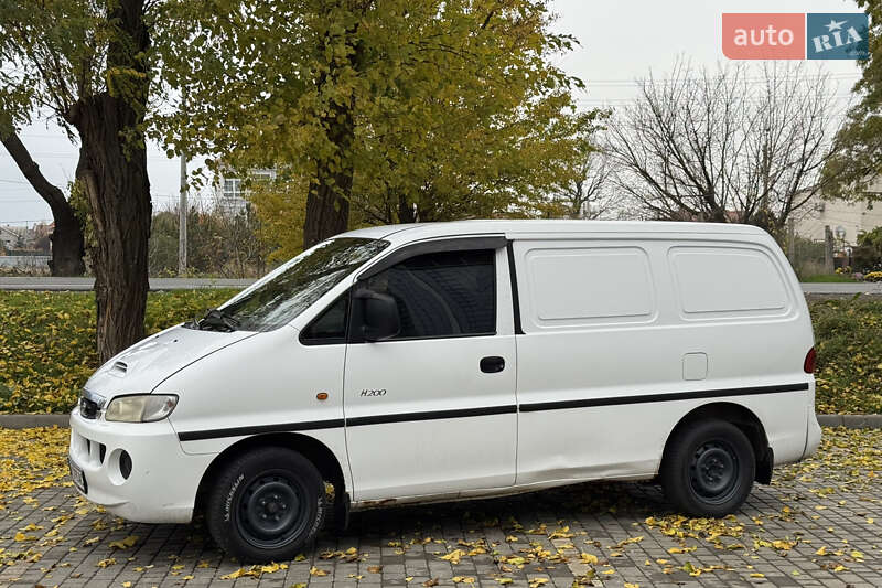 Інші вантажівки Hyundai H-1 2003 в Одесі фото 4 Інші вантажівки Hyundai H-1 2003 в Одесі