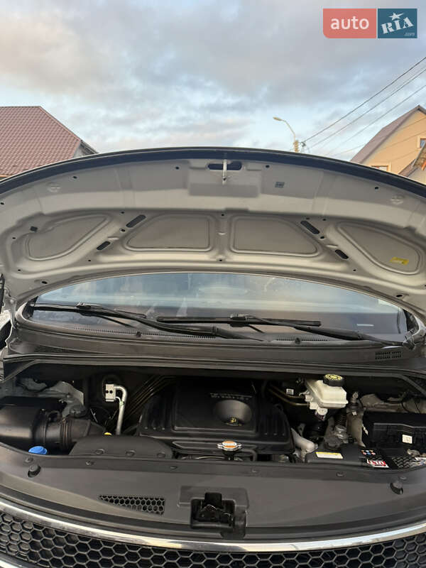 Мінівен Hyundai H-1 2008 в Виноградові фото 14 Мінівен Hyundai H-1 2008 в Виноградові