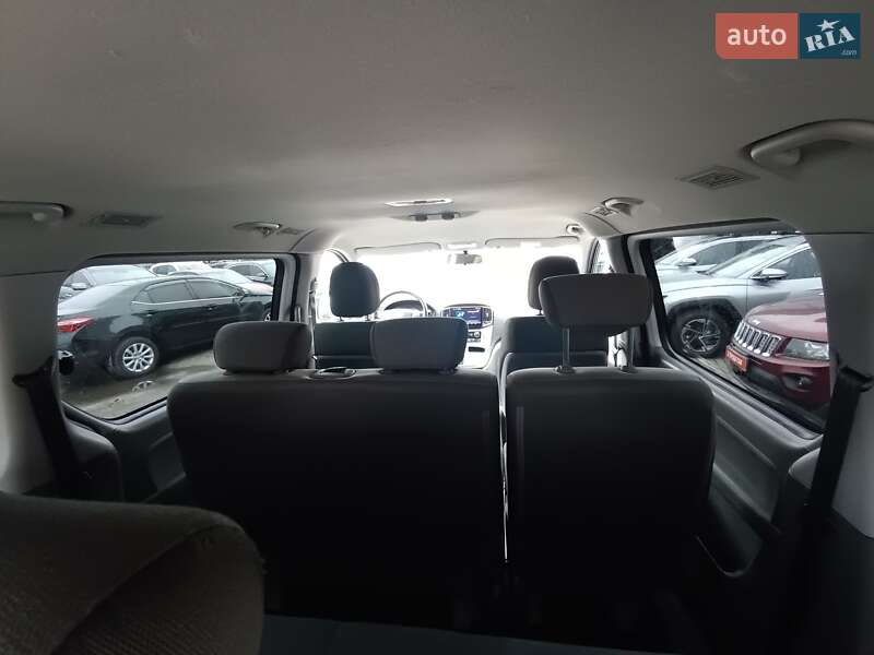 Минивэн Hyundai H-1 2016 в Полтаве